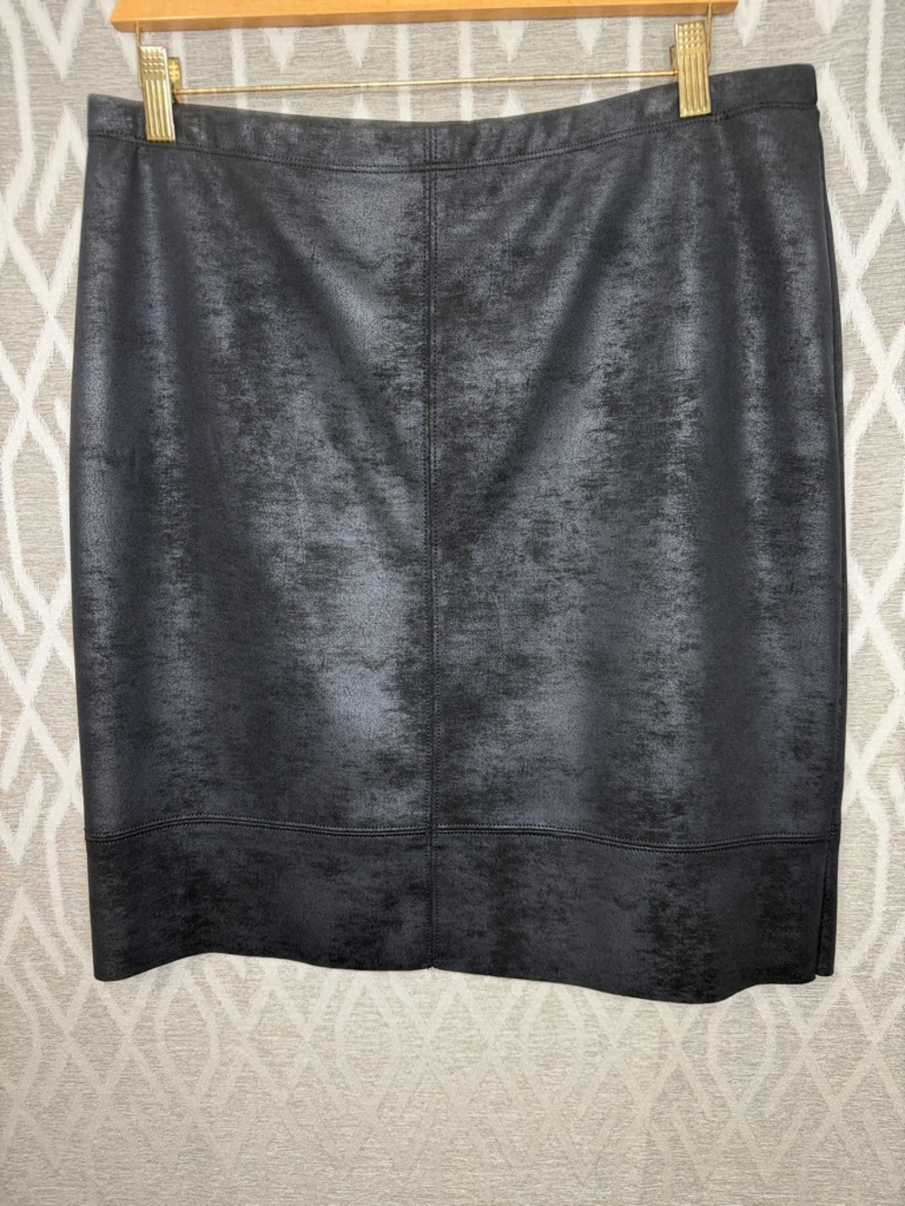 Karen Kane Black Faux Leather Pencil Skirt Size: Large